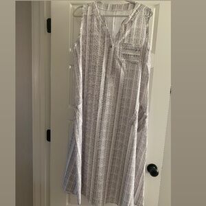 Women’s Plus Sleeveless Dress